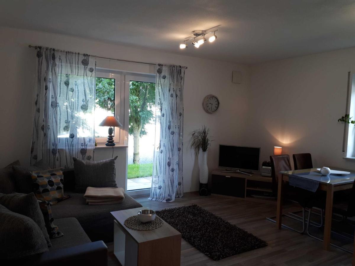 Weinlodge Am Geissberg Eberstadt Room photo