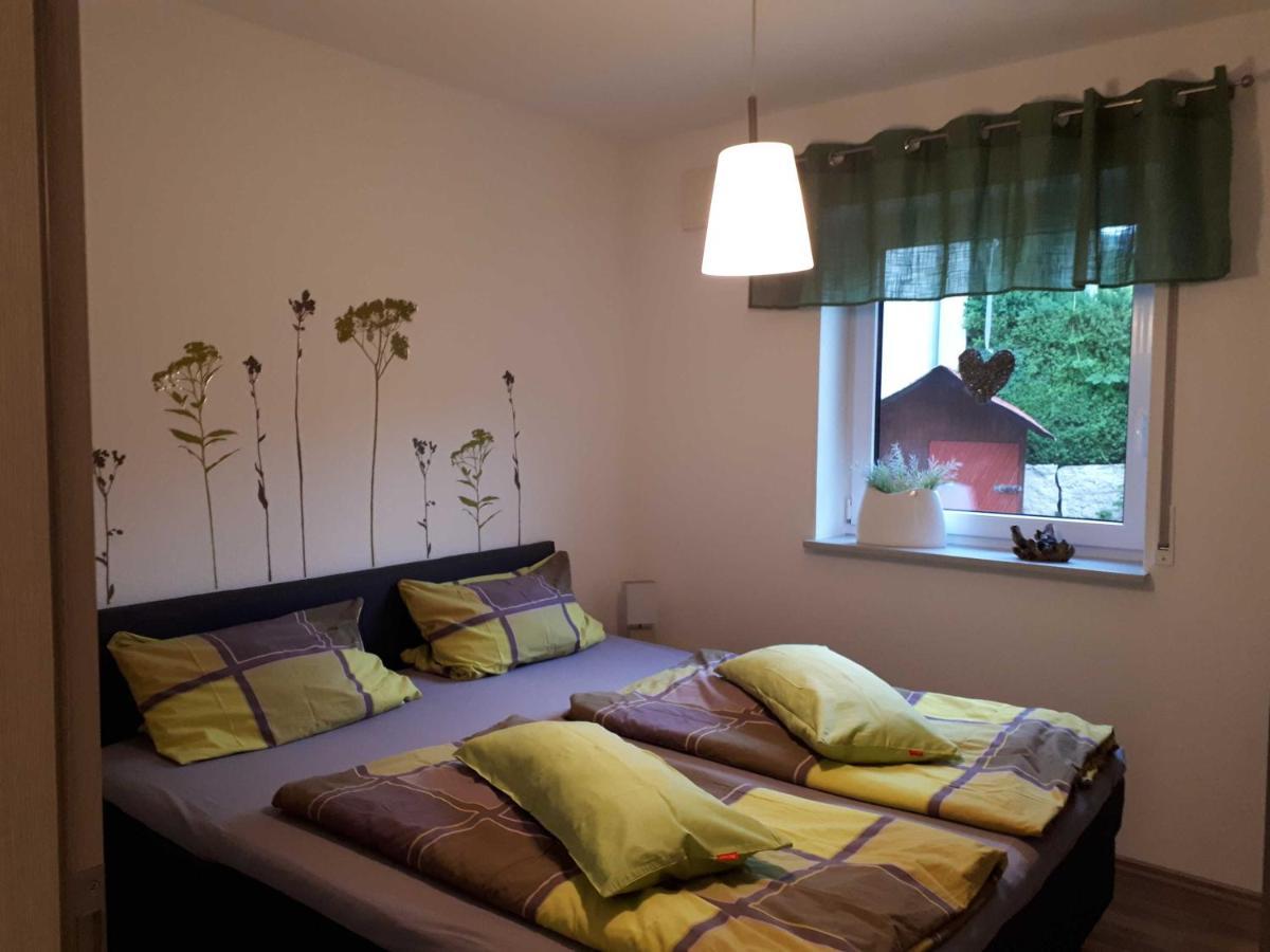 Weinlodge Am Geissberg Eberstadt Room photo