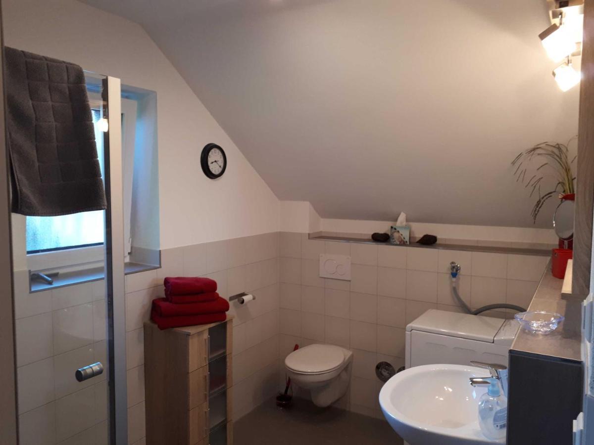 Weinlodge Am Geissberg Eberstadt Room photo